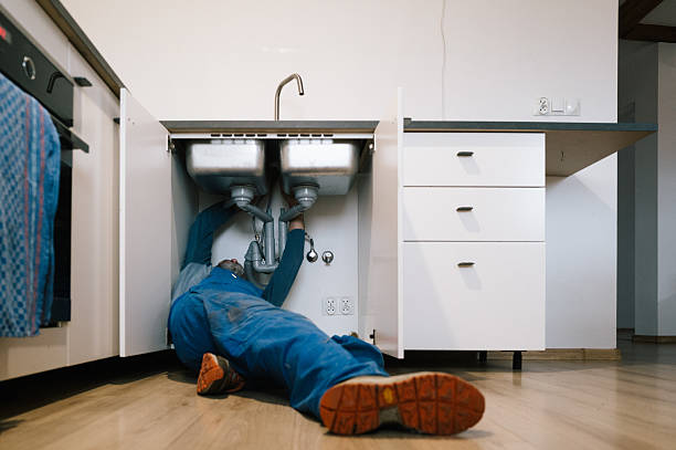 Professional Plumbing technician working in Thaxton, VA